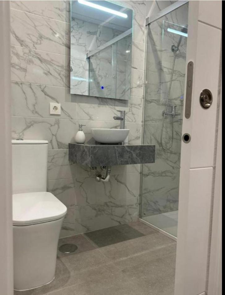 Appartement Hermoso Piso A 5 Minutos De La Estacion De Bus Y Tren Maria Zambrano *